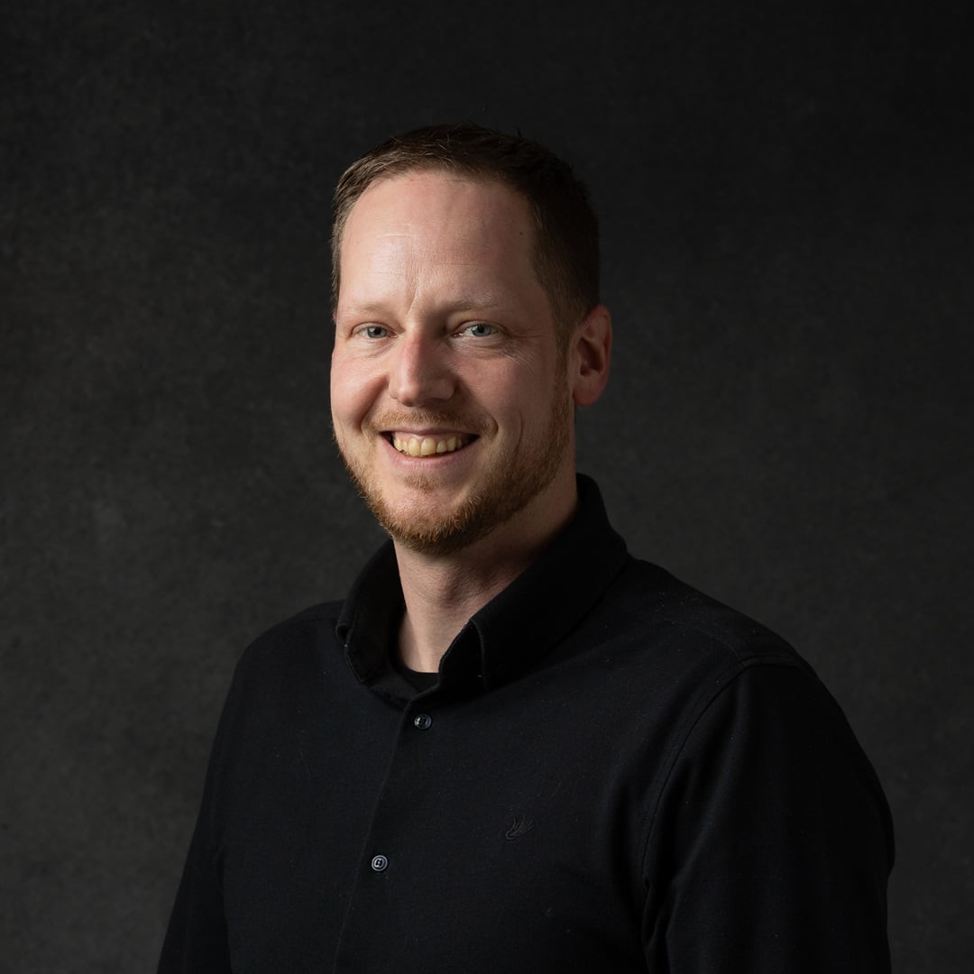 Een portretfoto van Jeroen, IT specialist bij Support IT.